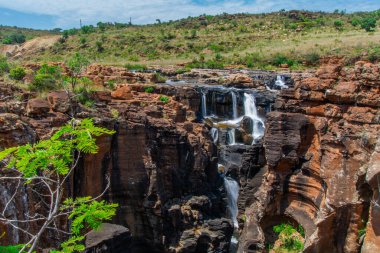 Kanada 'daki ünlü Memphremagog Gölü manzarası  