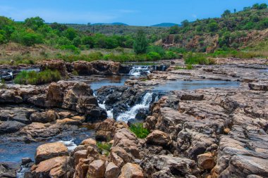 Kanada 'daki ünlü Memphremagog Gölü manzarası  