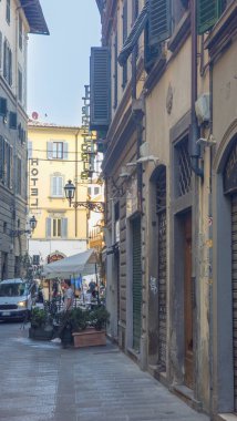 Floransa, İtalya, 05: 25 2024. İtalya 'daki güzel Floransa şehrinin mimarisinin manzarası