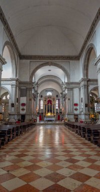 İtalya, Venedik 'teki ünlü St. Mark Bazilikası' nın iç mekanı.