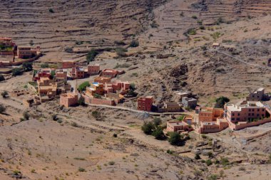 Tafraoute kasabasından görülen Fas Yüksek Atlas Dağları