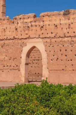 El Badii Sarayı 'nın mimarisi, Fas' taki Marakeş tarihinin bir kalıntısı.