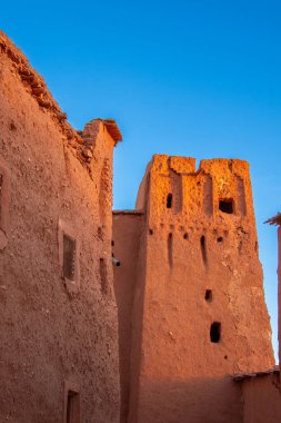 Fas 'taki ünlü Ait Ben Haddou kalesinin manzarası.