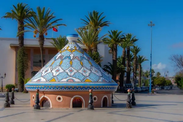 Fas 'ın Safi kasabasından ünlü dev tagine.