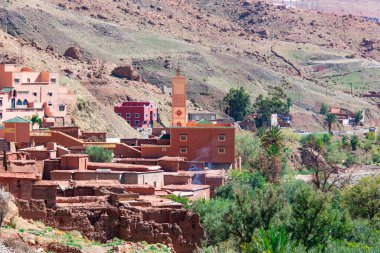 Fas 'taki ünlü Ait Ben Haddou kalesinin manzarası.
