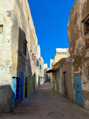 Batı Fas 'taki Essaouira şehrinin mimari detayları.