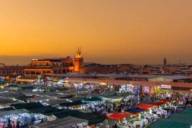 17 Ekim 2024, Marakeş, Fas. Fas, Marakeş 'teki ünlü Jemma El Fna Meydanı