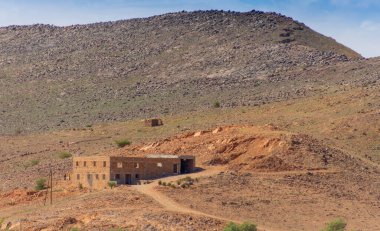 Tafraoute kasabasından görülen Fas Yüksek Atlas Dağları