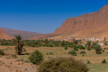 Tafraoute kasabasından görülen Fas Yüksek Atlas Dağları