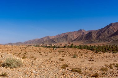 Tafraoute kasabasından görülen Fas Yüksek Atlas Dağları