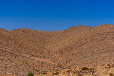 Tafraoute kasabasından görülen Fas Yüksek Atlas Dağları