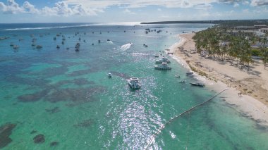 Punta Cana, Dominik Cumhuriyeti 'ndeki Bavaro Sahili' nin havadan görünüşü