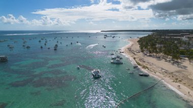 Punta Cana, Dominik Cumhuriyeti 'ndeki Bavaro Sahili' nin havadan görünüşü