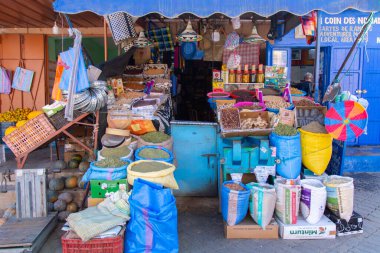 Tafraoute, Fas: 26 Ekim 2024 - Fas 'ın Tafraoute kentinin güzel Medine' sinde Souk