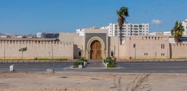 Agadir, Fas: 28 Ekim 2024 - Agadir, Fas 'ta bir otelin mimarisi