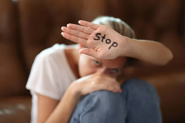 Portrait Scared Woman Covering Face Palm Stop Inscription Protesting Domestic — Foto Stock