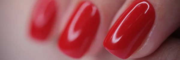 Close Female Hand Red Bright Glossy Varnish Perfect Manicure Nails — Fotografia de Stock
