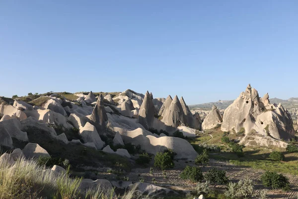 Portret Van Grotwoningen Uchisar Dorp Cappadocia Blauwe Lucht Achtergrond Stenen — Stockfoto