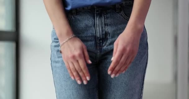 Woman Hands Holding Intimate Organs Inflammation Closeup Movie Slow Motion — Video Stock