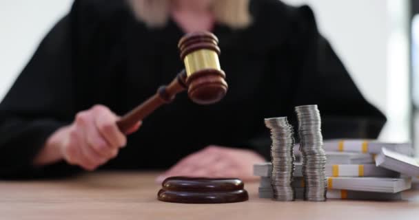 Stack Coins Fall Packs Banknotes Judge Table While Law Representative — Stock Video