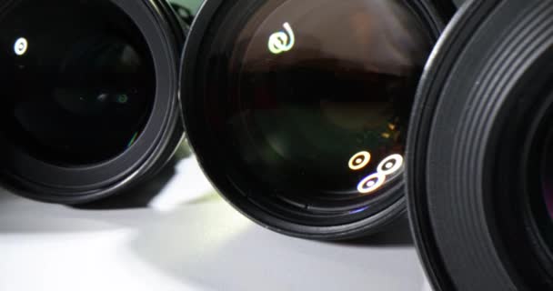 Zestaw Różnych Obiektywów Fotograficznych Rzędzie Obracające Się Pierścienie Obiektywu Fotograficznego — Wideo stockowe