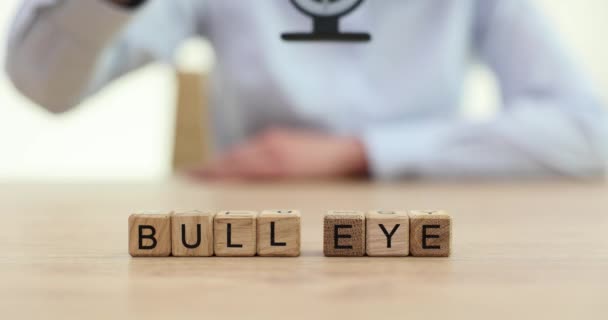 Bull Oko Dosáhnout Svých Cílů Přesností Soustředění Dosažení Cíle Finanční — Stock video