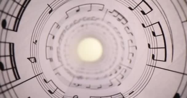 Музыкальные Ноты Напечатанные Листе Бумаги Закатанные Трубку Музыкальное Образование — стоковое видео