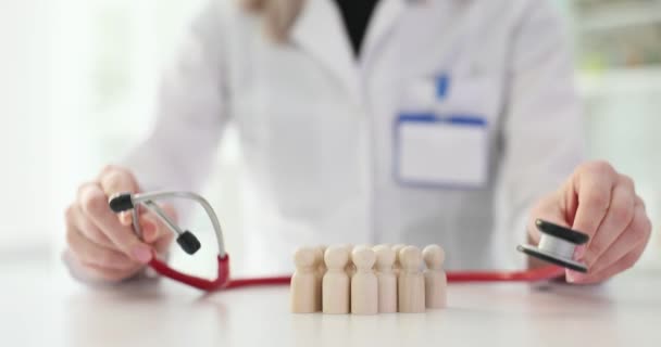 Estetoscopio Médico Madera Prevención Enfermedades Cardiovasculares Seguro Salud Pública — Vídeos de Stock