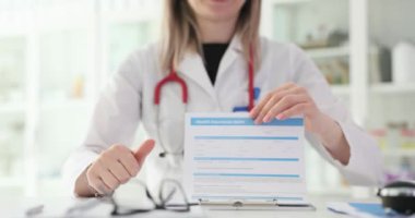 Sağlık sigortası başvurusu için doktor onayı. Tıbbi bakım için ödeme