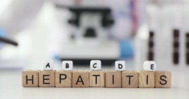 Halk sağlığındaki tipler, enfeksiyonlar ve önleme stratejileri hakkında Hepatit 'i anlamak önemli bir bilgidir. Hepatit A B C D E ve iltihaplı karaciğer hastalıkları ve tedavisi