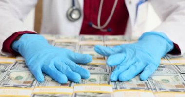 Doktor ve sağlık sektöründen kazanılan çok para. Sağlık hizmetlerinde maaş değişiklikleri