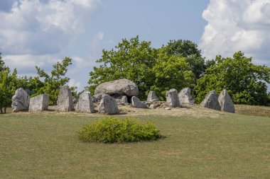 Havangdosen Taş Odası Mezarı, Neolitik ölüm türünün Megalitik mezarı Skane County, Güney İsveç 'teki Havang plajları yakınında.