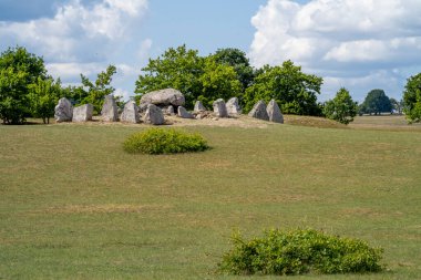 Havangdosen Taş Odası Mezarı, Neolitik ölüm türünün Megalitik mezarı Skane County, Güney İsveç 'teki Havang plajları yakınında.