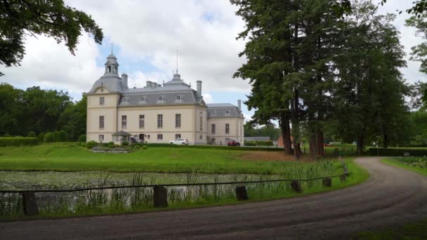 Zamek Kronovall Piękny Ogród Królewski Stawem Osterlen Skane Południowej Szwecji — Wideo stockowe