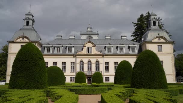 Zamek Kronovall Piękny Ogród Królewski Stawem Osterlen Skane Południowej Szwecji — Wideo stockowe