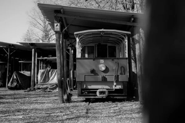 Vieux Train Abandonné Dans Ville — Photo