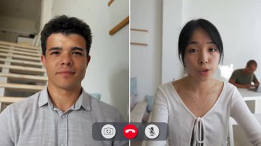 Bölünmüş ekran görüntülerinde iki arkadaş rahat ortamlarda otururken tartışıyor. Etkileşimlerinin sıcaklığı sanal bağlantıların basitliğini vurgular..