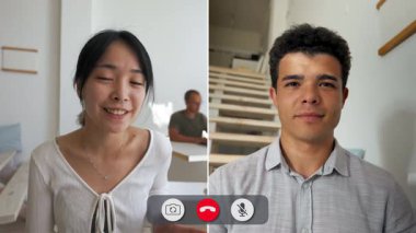 İki arkadaş online bir görüntülü görüşme ile birbirlerine bağlanıyorlar, gülümsemelerini paylaşıyorlar ve arayı kapatıyorlar. Parlak ayar, sohbetten zevk alırlarken etkileşimlerini vurgular..