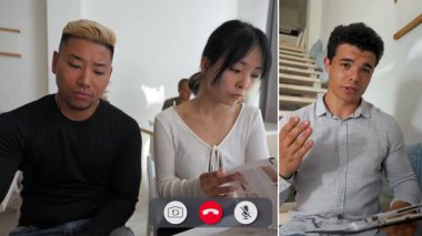 İki katılımcı, modern bir ortamda fikirlerini paylaşan online bir görüşme yoluyla bağlanıyor. Atmosfer odaklanmış durumda. Bu öğleden sonraki tartışmada işbirliğinin altını çiziyorum..