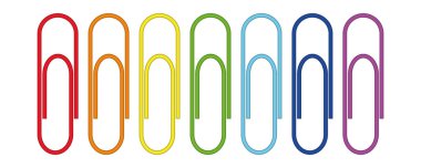 Renkli Gökkuşağı Kağıt Kıskaçları izole edildi. Ofis Malzemeleri, Kırtasiye Konsepti, İş ve Okul İçin Asgari Tasarım, Parlak Spektrum Renkleri