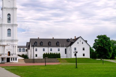 Letonya 'daki Aglona Katedrali' nin çevresindeki alan