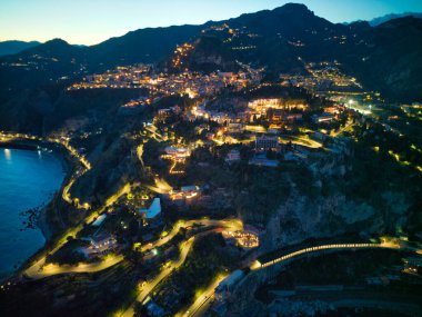 İtalya 'da volkan etna ve taormina