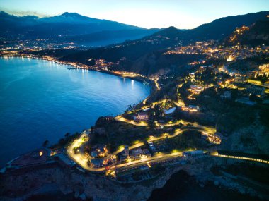 İtalya 'da volkan etna ve taormina