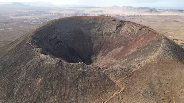 Dağların havadan görünüşü