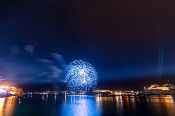 파이어 Malta Fireworks Festival 항구에서 2023 열리는 행사이다 음악의 — 스톡 사진