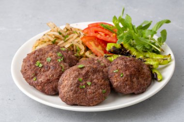 Traditional Turkish food; Turkish meatballs, Turkish name; Akcaabat kofte or kuru kofte)