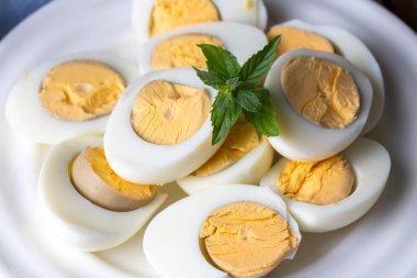 Haşlanmış yumurta, yemek fotoğrafı.