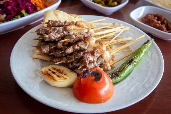 Comidas Turcas Deliciosas Tradicionales Pinchos Nombre Turco Policía Sis —  Fotos de Stock