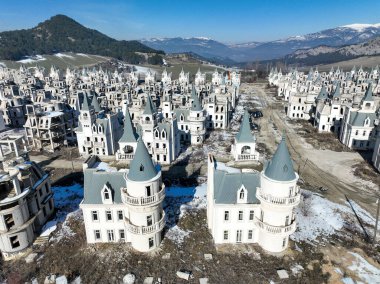 Mudurnu - Bolu - Türkiye, 19 Şubat 2023, şato evleri, Burç Al Babas