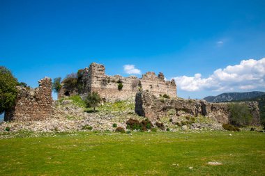 Eski kale; Yogurtcu Kalesi, Manisa - Türkiye